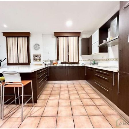 Santuchu Apartamento Elegante Con Wifi Bilbao Esterno foto