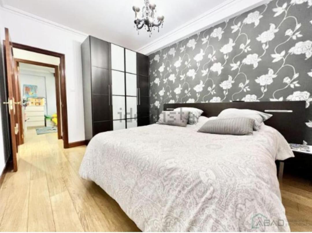 Santuchu Apartamento Elegante Con Wifi Bilbao Esterno foto